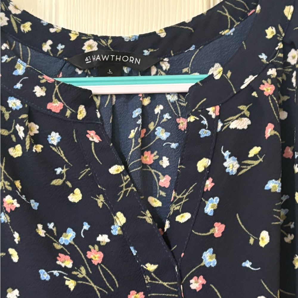 41 Hawthorn Midnight Floral Sleeveless Top in Navy - Picture 4 of 6